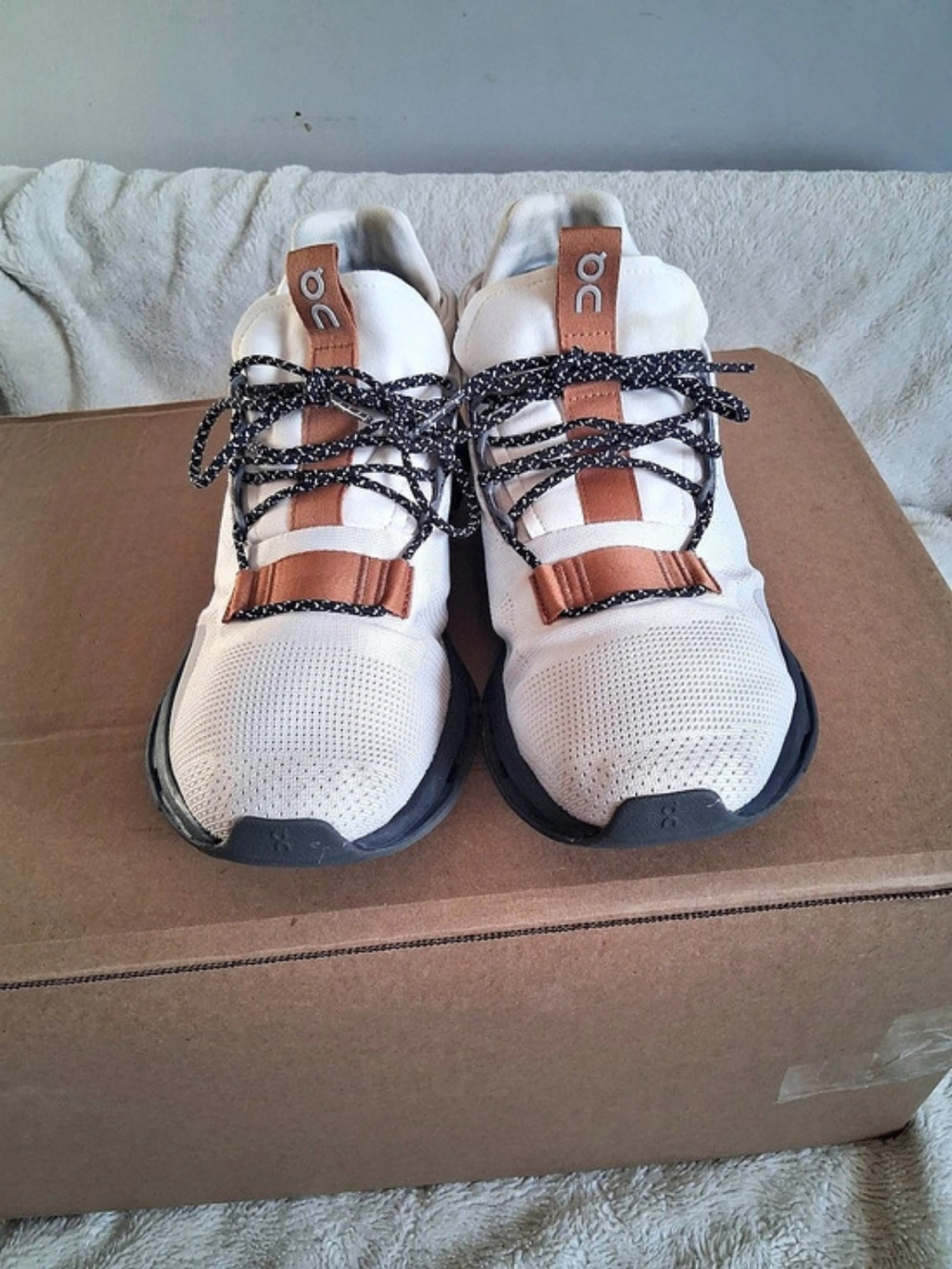 On Cloudnova Men's Athletic Shoes US 8.5 White/pearl.